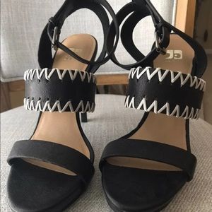 Joe’s  jeans hills. Size 7